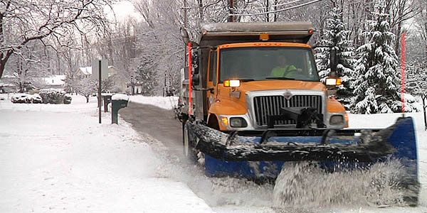 https://cityofmentor.com/wp-content/uploads/snowplow.jpg